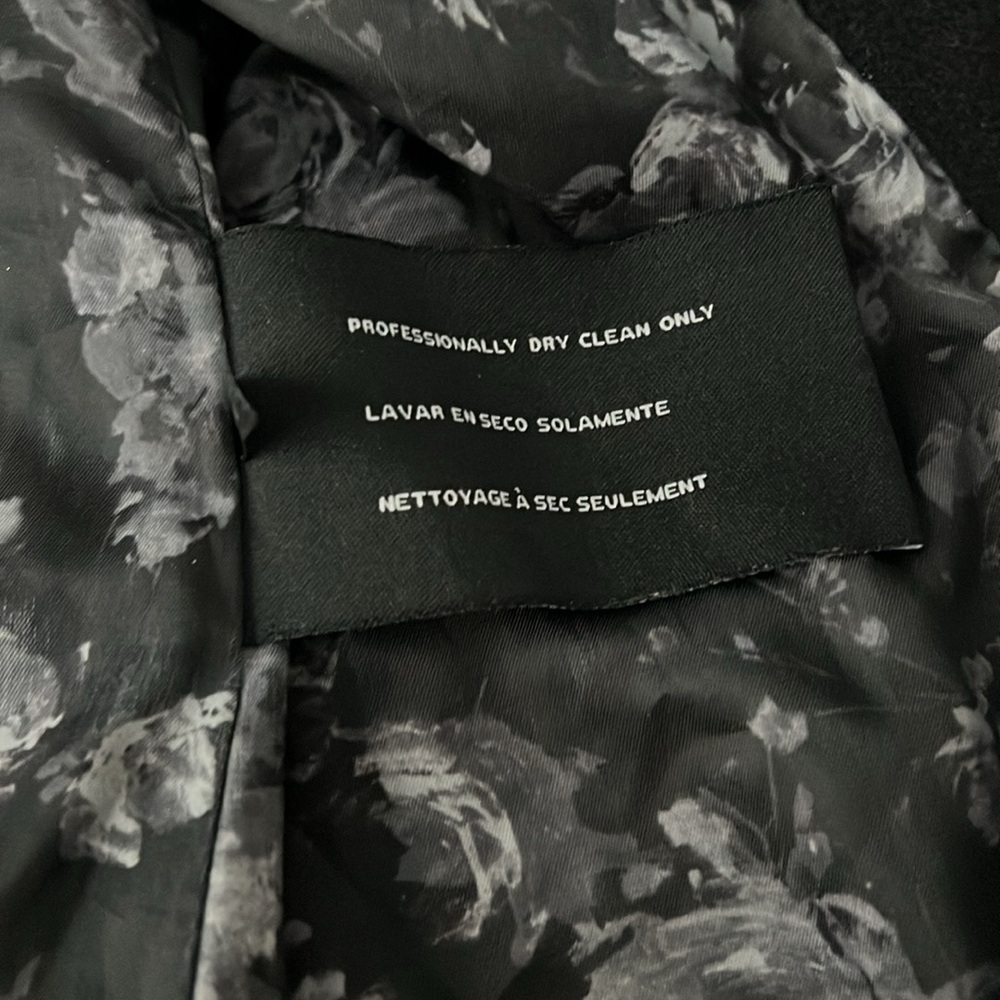 Guess Coat - Women’s S - Picture 12 of 12